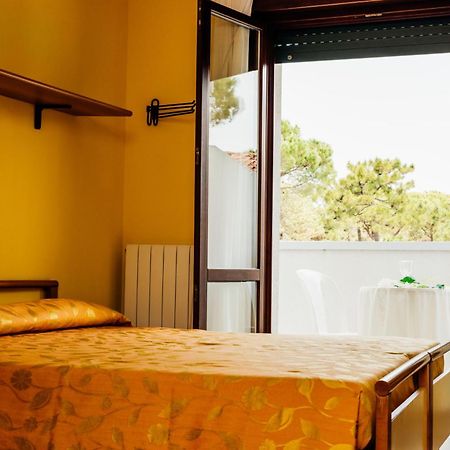 Hotel Rosa Dei Venti Lignano Sabbiadoro Oda fotoğraf